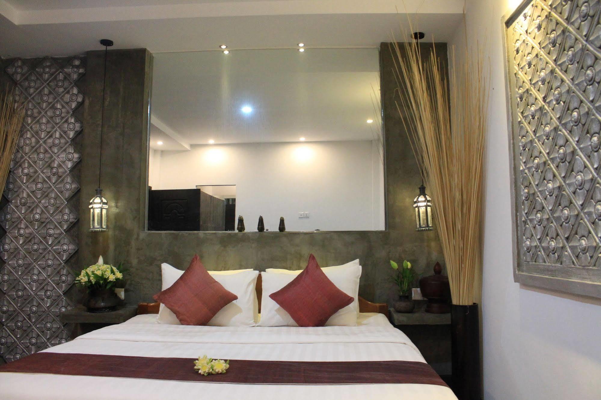 Fancy Boutique Villa Hotel Siem Reap Exterior foto