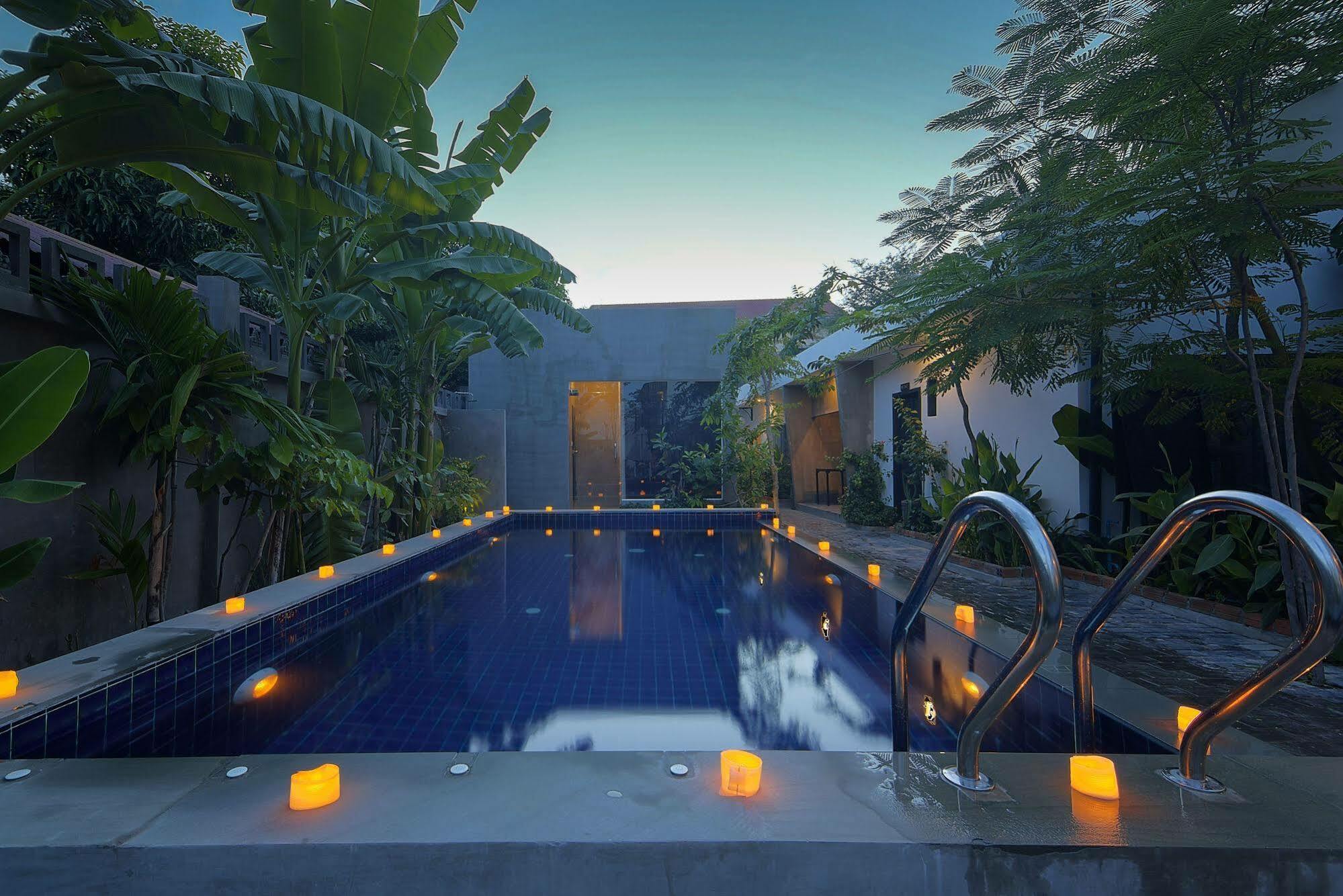 Fancy Boutique Villa Hotel Siem Reap Exterior foto